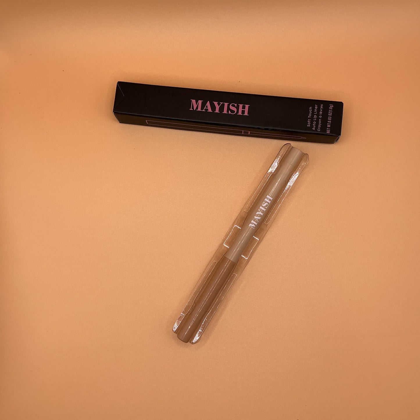 L12: Plum Goddess – deep plum
Lip liner